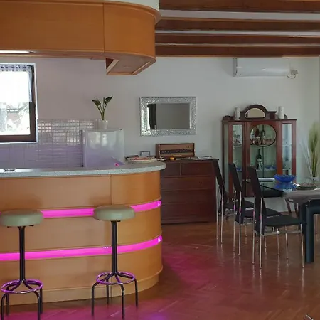 Luna Villa Veliko Gradište